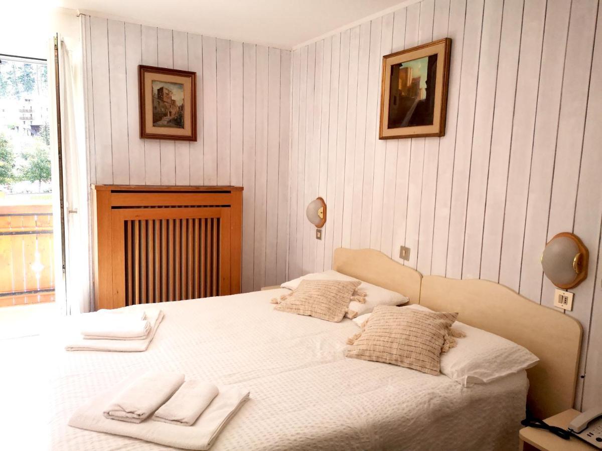 Hotel Villa Milano Peio Fonti Buitenkant foto